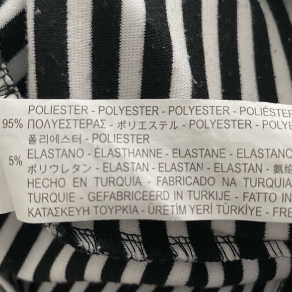 Zara asymmetrical striped mini skirt - Picture 3 of 3